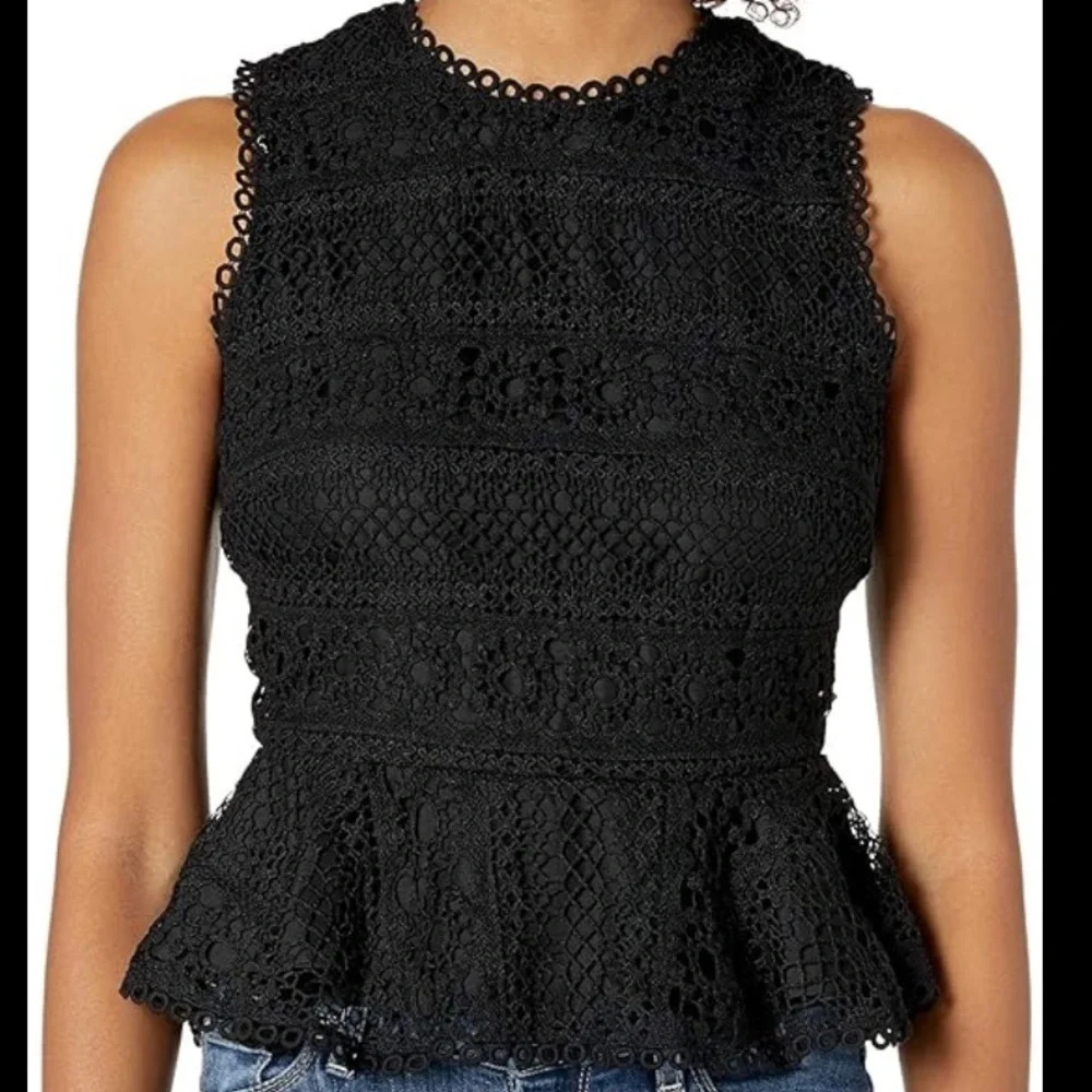 cupcakes & cashmere Black Sleeveless Peplum Blouse